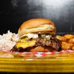 Between The Bunz - Double Old School Smash Burger