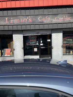 Limin’s Cafe Caribe by null