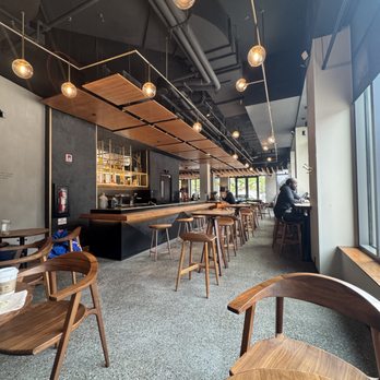 Starbucks Reserve - Starbucks 7th Ave and W 11th St - Coffee & Tea Near Me - New York, New York Starbucks Reserve - Starbucks 7th Ave and W 11th St - Coffee & Tea Near Me - New York, New York