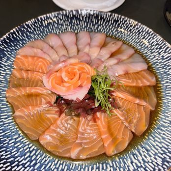 Tako Sushi - Salmon Usuzukuri & Hamachi Usuzukuri - Sushi Bars Near Me - Sunny Isles Beach, Florida Tako Sushi - Salmon Usuzukuri & Hamachi Usuzukuri - Sushi Bars Near Me - Sunny Isles Beach, Florida