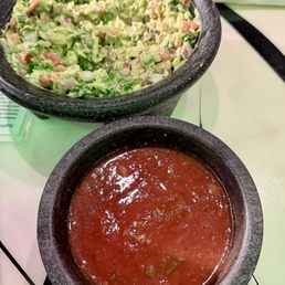 Fresh Table Side Guacamole