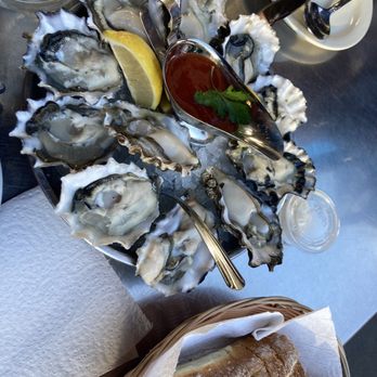 Sotto Mare - West coast oysters Royal Miyagi - Seafood Near Me - San Francisco, California Sotto Mare - West coast oysters Royal Miyagi - Seafood Near Me - San Francisco, California