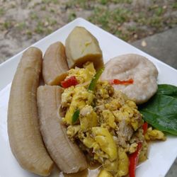 Carella's cuisine - Ackee n saltfish