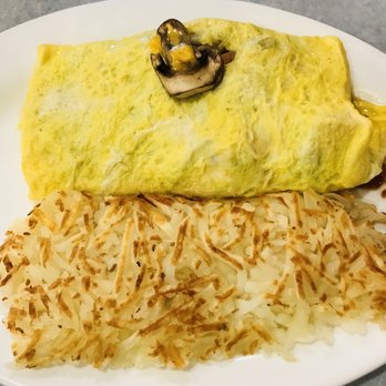 Casey's Restaurant - Coffee & Tea Near Me - Roseburg, Oregon