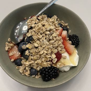 Kitchen Notes - Yogurt Parfait - Southern Near Me - Nashville, Tennessee Kitchen Notes - Yogurt Parfait - Southern Near Me - Nashville, Tennessee