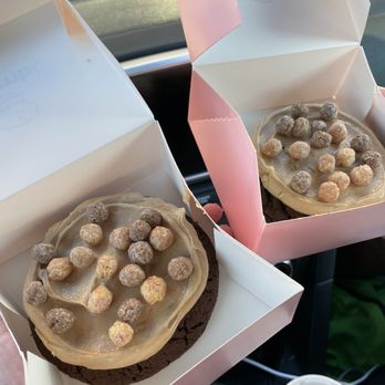 Crumbl - Massapequa - Chocolate peanut butter puffs cookie - Bakeries Near Me - Massapequa, New York