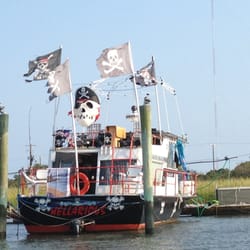 Tiny Cruise Line