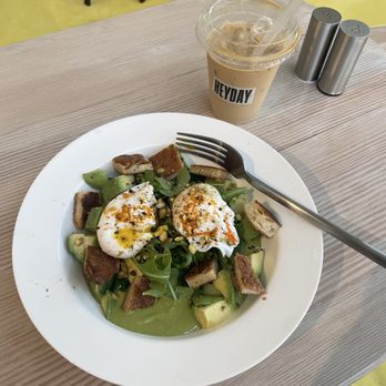 Heyday Eatery - MATCHA CLOUD BOWL Cold Latte - Breakfast & Brunch Near Me - Chicago, Illinois