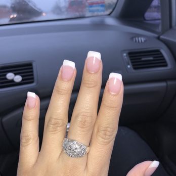 Deer Park Nails - The people here are super nice, and it is also very clean. I've been coming here for a couple months and it's always a pleasure! - Nail Salons Near Me - Deer Park, New York