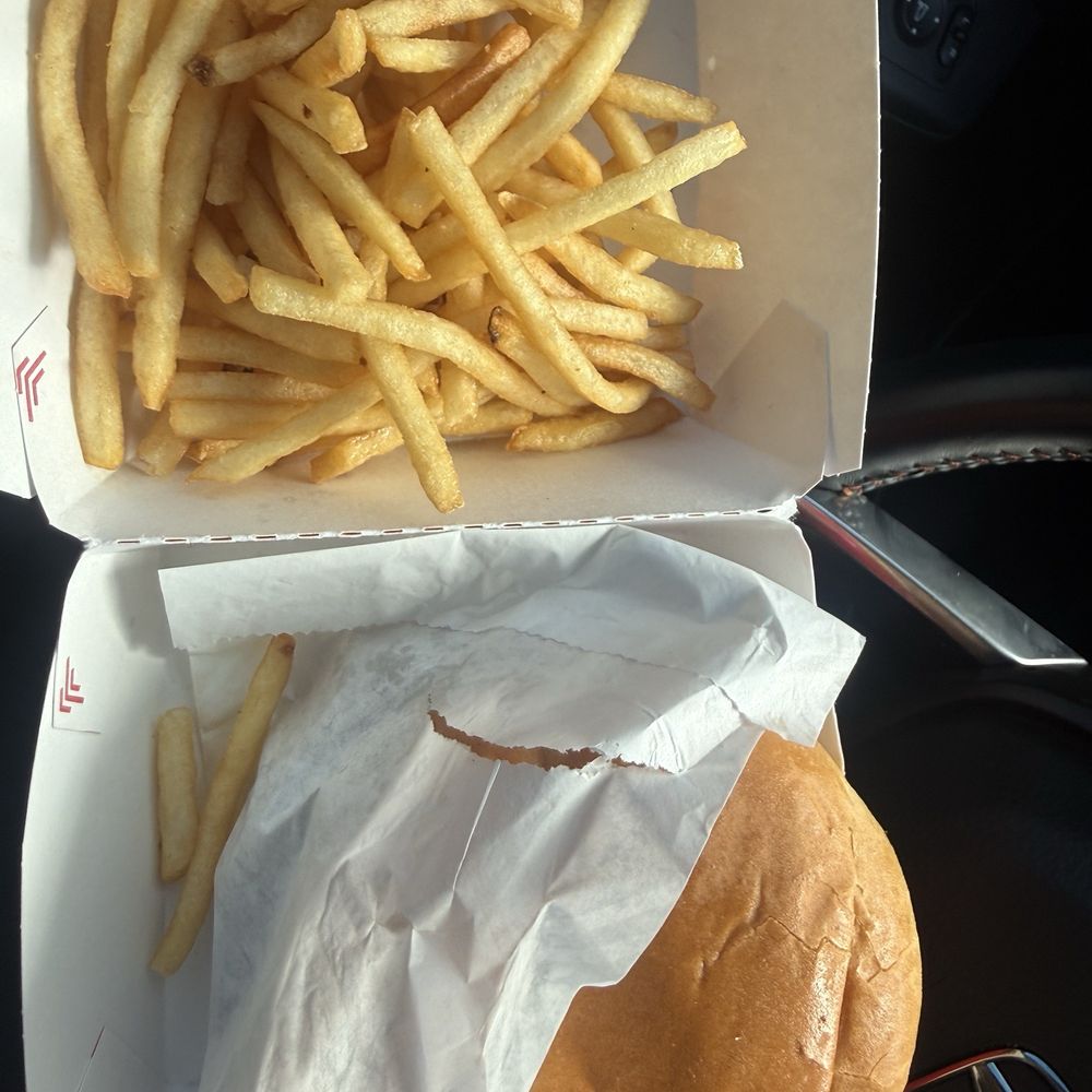 Steak ’n Shake - American Near Me - Sunrise, Florida Steak ’n Shake - American Near Me - Sunrise, Florida