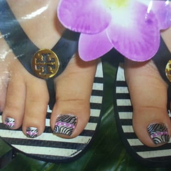 Top Q Nails - Nail Salons Near Me - Anaheim, California