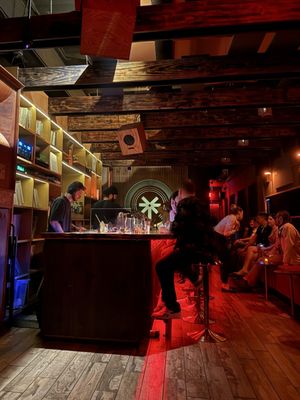 Miami Sound Bar by null