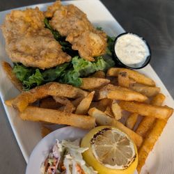 Amelia’s Hangar - Halibut fish and chips
