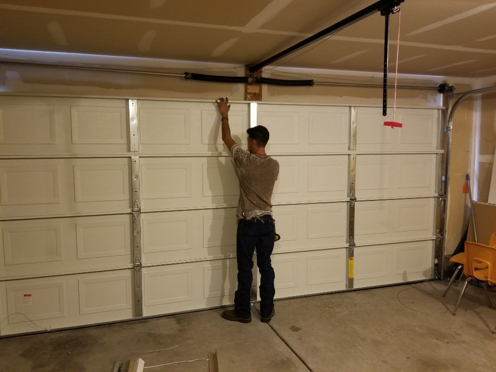 Fast Garage Door Repair - Garage Door Contractor in Salt Lake City, UT