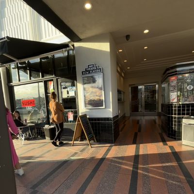 Art Theatre of Long Beach by null