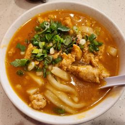 Banh Canh Hue - udon-like noodle soup with pork and shrimp