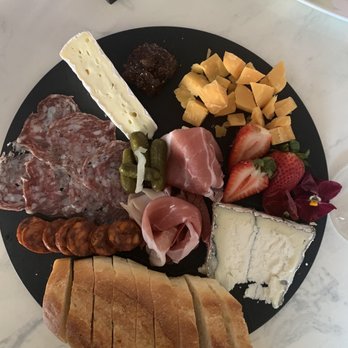 Vintage Wine + Eats - Cheese & Charcuterie Board - Wine Bars Near Me - Los Angeles, California Vintage Wine + Eats - Cheese & Charcuterie Board - Wine Bars Near Me - Los Angeles, California