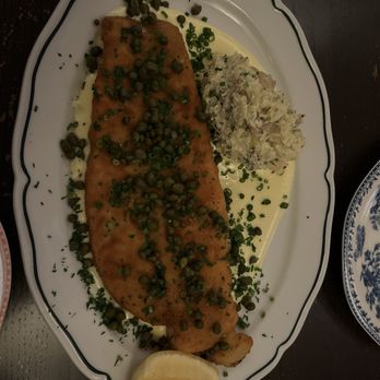 Gigi Wine Bar and Bistro - Great Lakes Walleye - Wine Bars Near Me - Barrington, Illinois Gigi Wine Bar and Bistro - Great Lakes Walleye - Wine Bars Near Me - Barrington, Illinois