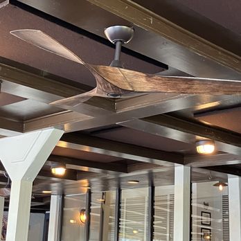 Charleston Crab House - Unique Ceiling Fan - Seafood Near Me - Charleston, South Carolina Charleston Crab House - Unique Ceiling Fan - Seafood Near Me - Charleston, South Carolina