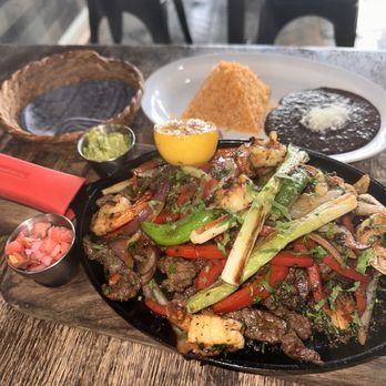 Taco Tequila - Steak and shrimp fajitas - Tacos Near Me - Norwalk, Connecticut