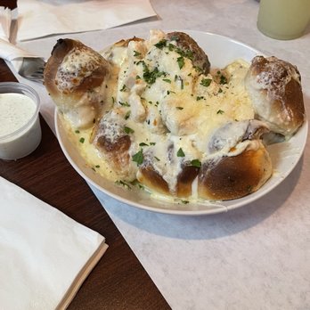 Amano - Alfredo garlic knots - Pizza Near Me - Las Vegas, Nevada