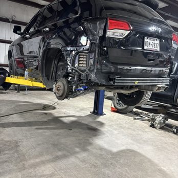 Saul's Auto Repair - Left rear wheel area being repaired - Auto Repair Near Me - Porter, Texas Saul's Auto Repair - Left rear wheel area being repaired - Auto Repair Near Me - Porter, Texas