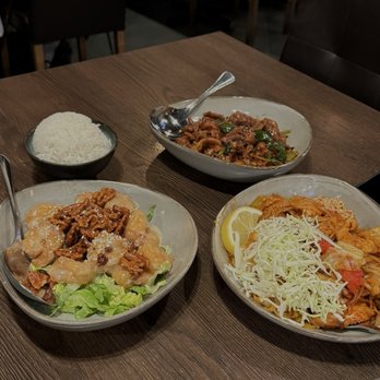 Burma Choice - Jasmine Rice, Chili Beef, Honey-Glazed Walnut Shrimp, Burma House Noodle - Burmese Near Me - San Jose, California Burma Choice - Jasmine Rice, Chili Beef, Honey-Glazed Walnut Shrimp, Burma House Noodle - Burmese Near Me - San Jose, California
