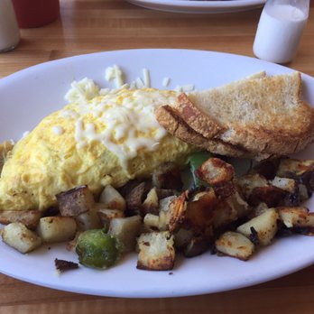 Putah Creek Cafe - Veggie Omelette - Breakfast & Brunch Near Me - Winters, California Putah Creek Cafe - Veggie Omelette - Breakfast & Brunch Near Me - Winters, California