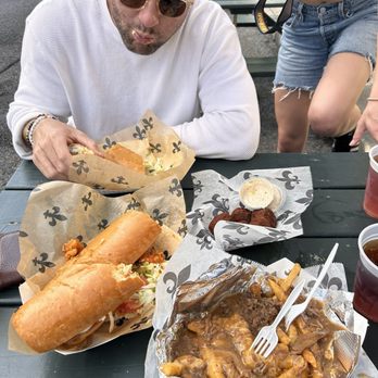 Parasol's - Bars Near Me - New Orleans, Louisiana