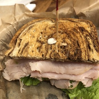 Cantaberry - Turkey and avocado 1/2 sandwich - American Near Me - Ellijay, Georgia
