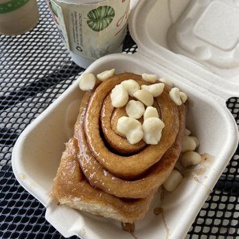 Cinnamon Roll Place - Cinnamon roll + macadamia nuts - Bakeries Near Me - Kihei, Hawaii Cinnamon Roll Place - Cinnamon roll + macadamia nuts - Bakeries Near Me - Kihei, Hawaii