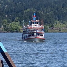 Here's our ride!