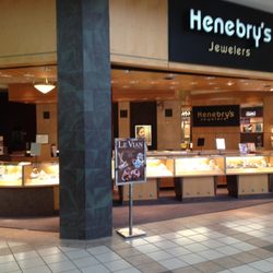 Henebry's Jewelers