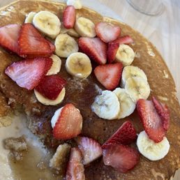 Strawberry and Banana Pancakes Strawberry and Banana Pancakes
