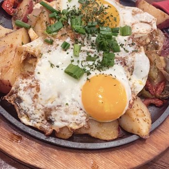 Gochas Breakfast Bar | Cascade - Crab skillet - Wine Bars Near Me - Atlanta, Georgia