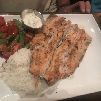 Max's Grille - Fish. Excellent. - New American Near Me - Boca Raton, Florida