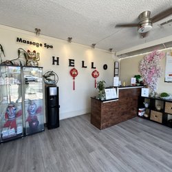 Happy Feet Spa - Reception area