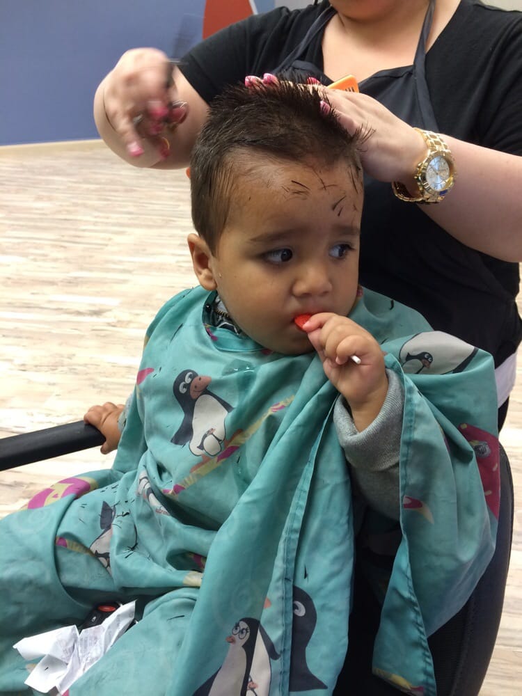 GREAT CLIPS Updated August 2024 30 Reviews 318 Lloyd Rd, Aberdeen, New Jersey Hair