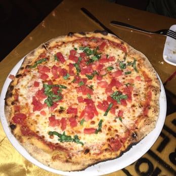 Piola - Brickell - Rossa pizza with whole wheat crust: perfect! - Pizza Near Me - Miami, Florida Piola - Brickell - Rossa pizza with whole wheat crust: perfect! - Pizza Near Me - Miami, Florida