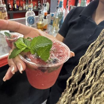 Famous Bartending School - Specialty Schools Near Me - Woodbridge, New Jersey