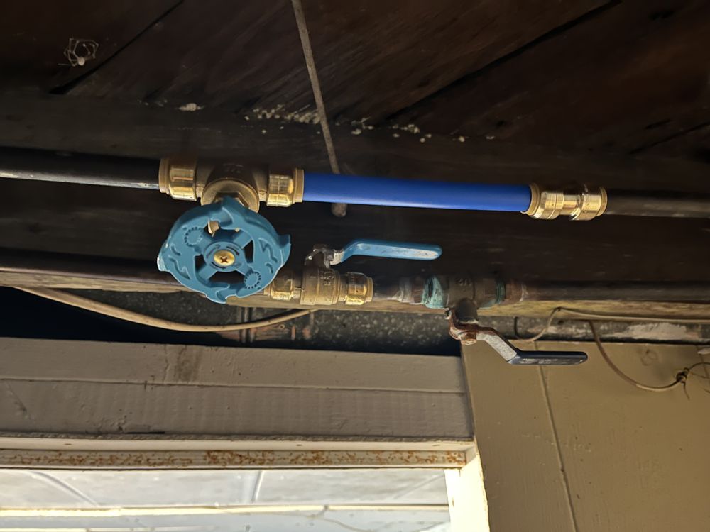 Slide of Extra Hands