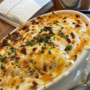 Hudson House - Oh my sooooo good mac and cheese - American Near Me - Dallas, Texas