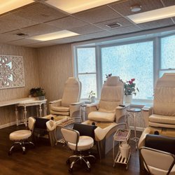 Victorian Day Spa - Relaxing spa chair for Pedicures.