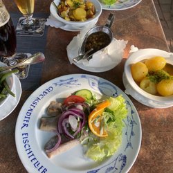 Zur alten Mühle - Matjes mit Bohnen und Pellkartoffeln