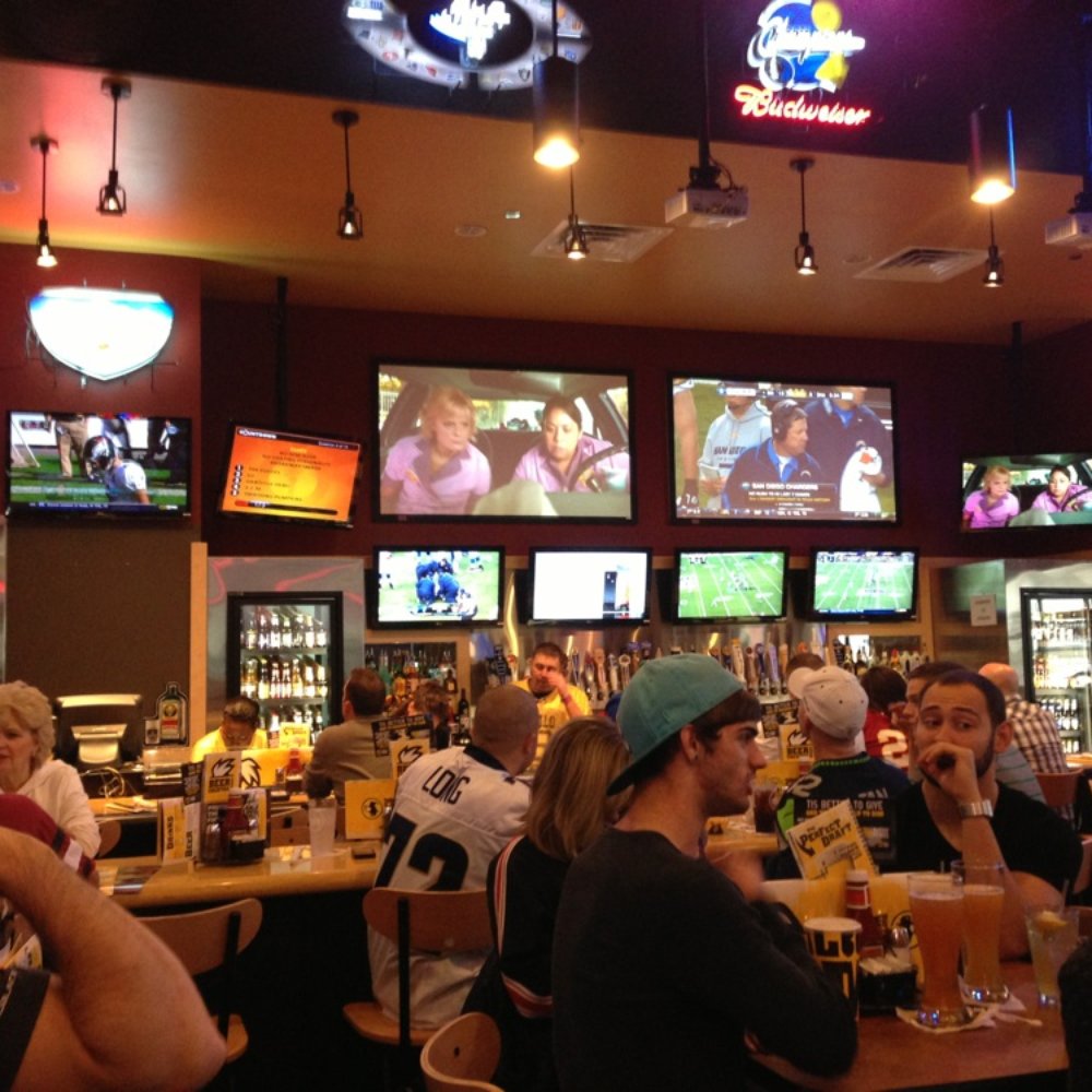 Buffalo Wild Wings - Sports Bars Near Me - Sherwood, Arkansas