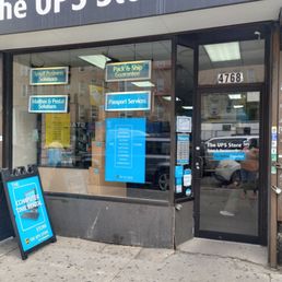 Exterior outside entrance of The UPS Store - New York, New York Exterior outside entrance of The UPS Store - New York, New York