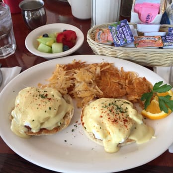 Avenue Cafe - The delicious classic eggs benedict! - Cafes Near Me - Capitola, California Avenue Cafe - The delicious classic eggs benedict! - Cafes Near Me - Capitola, California