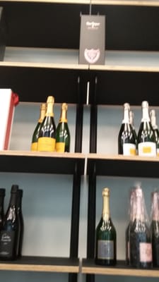 HOUSE OF PURE VIN by null