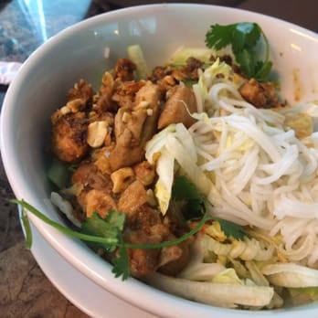 Fresh Sushi Pho - Chicken chili lemongrass - Sushi Bars Near Me - Tucson, Arizona Fresh Sushi Pho - Chicken chili lemongrass - Sushi Bars Near Me - Tucson, Arizona