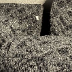 Lexington Overstock Warehouse - Hole in my loveseat, I sent pictures and I have a warranty but they keep asking for pictures, says the manufacturer needs it.